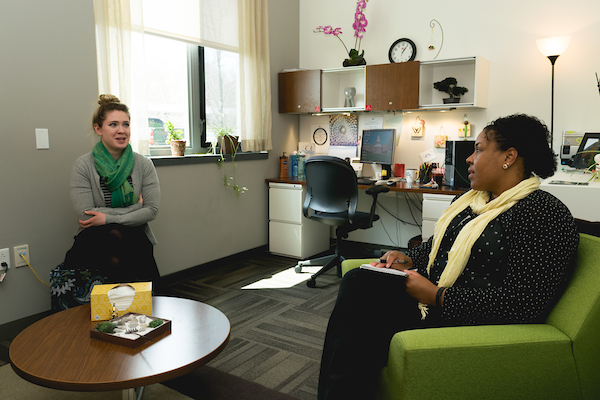 A student recieves counseling