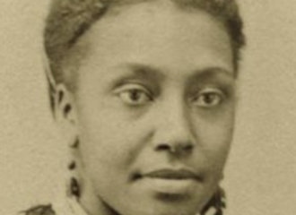 Sarah Lewis portrait