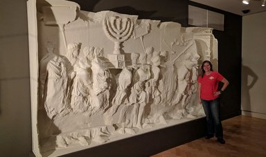 Lindsay Neathawk, ’03, and the Arch of Titus
