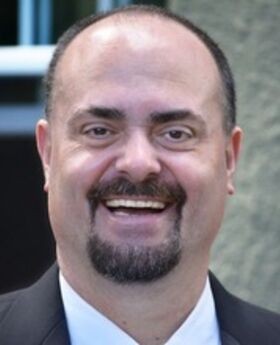 Steven Bergman headshot photo